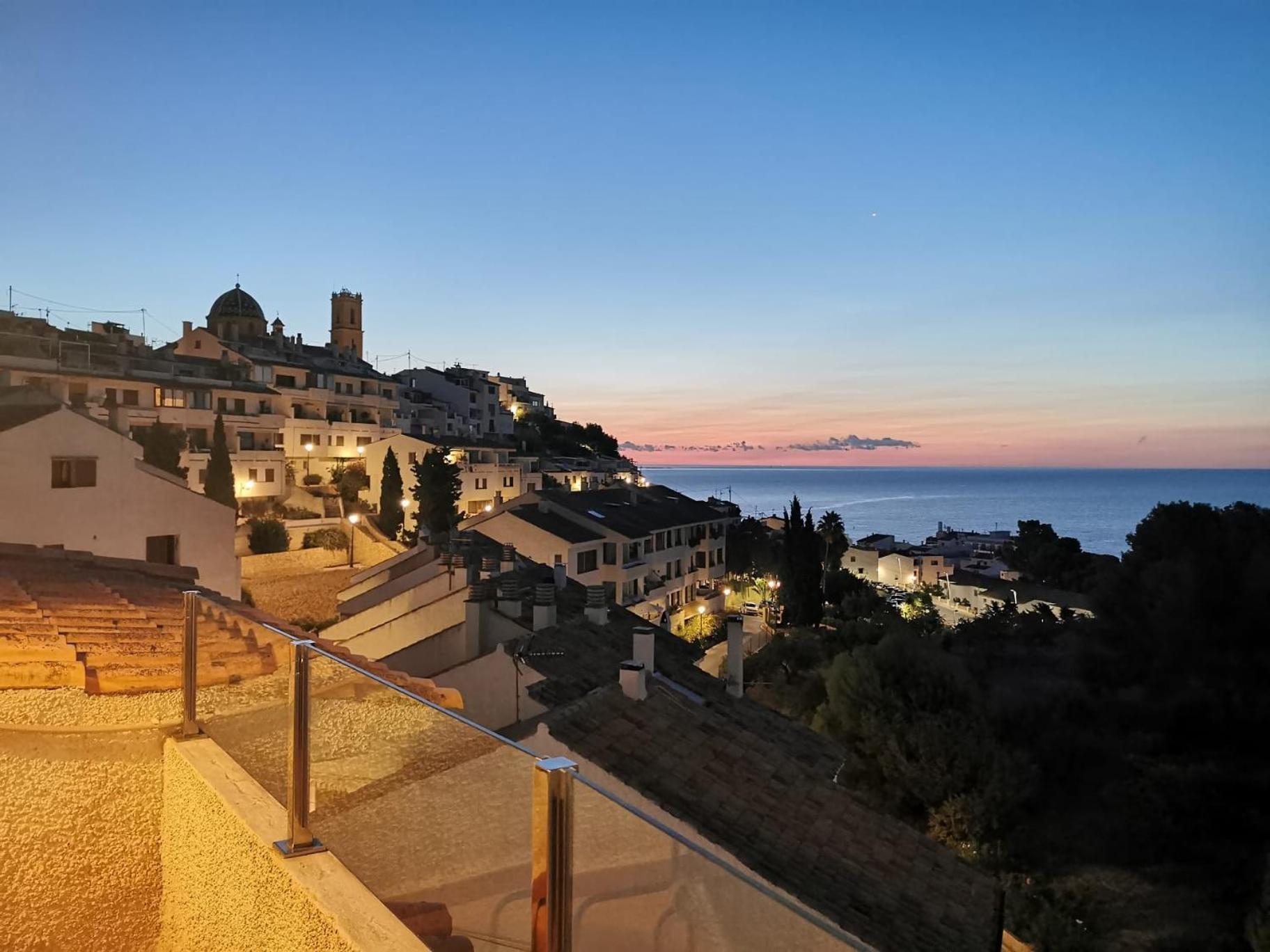 Atico-Duplex Con Vistas Al Mar Y Casco Antiguo En Altea Exterior foto